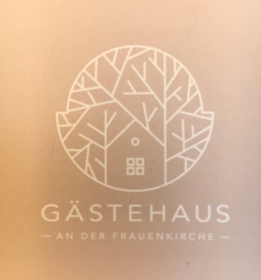 Gaestehaus An Der Frauenkirche Günzburg Esterno foto